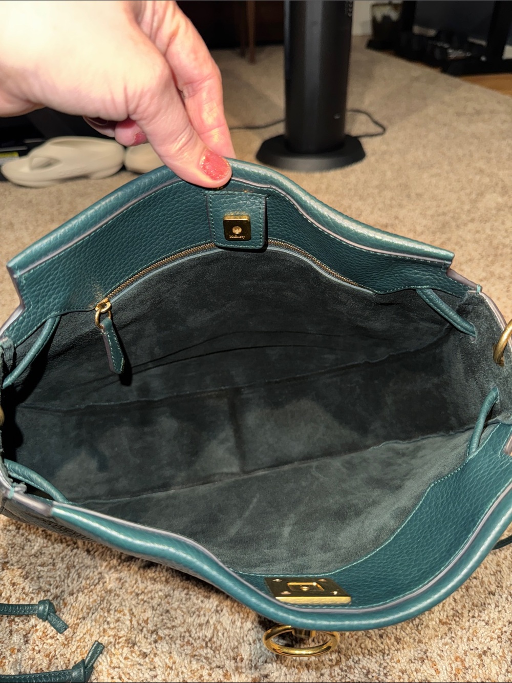 Mulberry Pebbled Leather Shoulder Hobo with Gold Hardware - Picture 8 of 10
